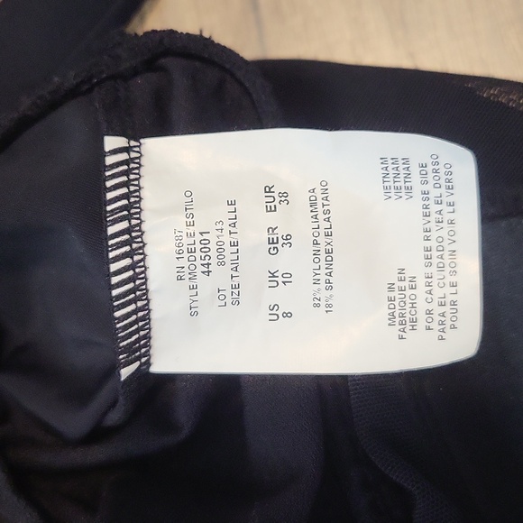 A&H SPORTSWEAR Black Padded Cup 3 Tier Ruffle Tankini Top - Picture 8 of 9